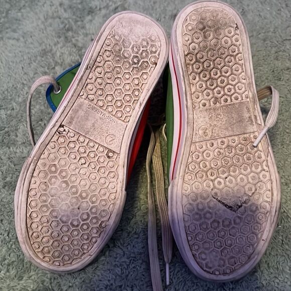 Kid Super Mario Brothers Sneakers - Picture 8 of 8